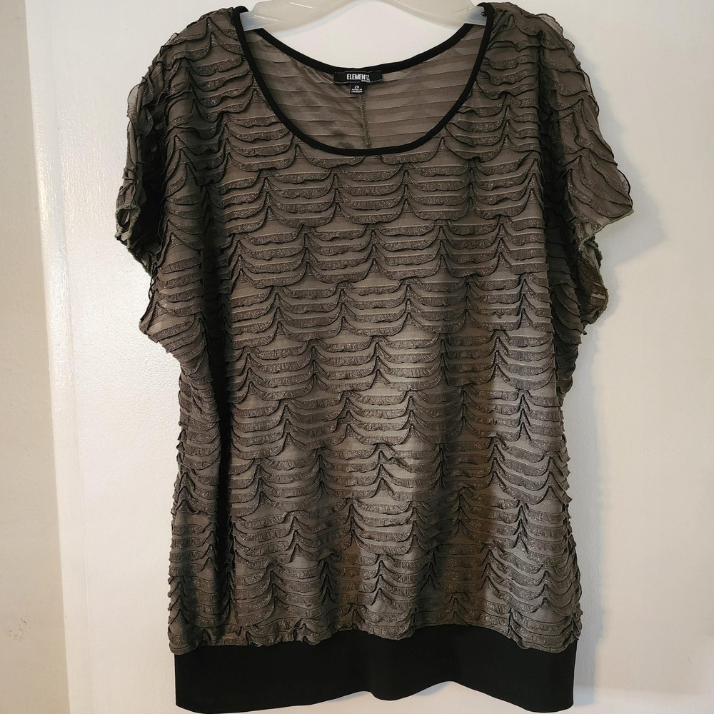 Y2K Elementz olive green ruffle plus sized blouse with short sleeves